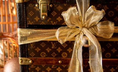Sofitel New York unveils Louis Vuitton Christmas display 