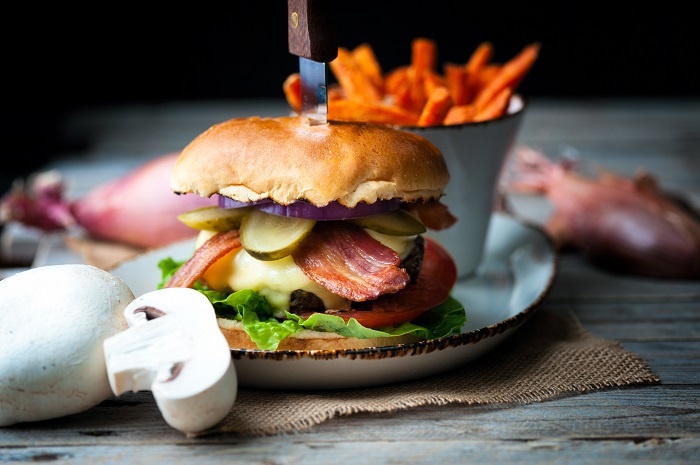 Hilton Heathrow unveils environmentally conscience Portobello Burger