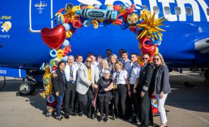SOUTHWEST AIRLINES CELEBRATES 25 YEARS OF MENTORING BETWEEN PILOTS AND STUDENTS