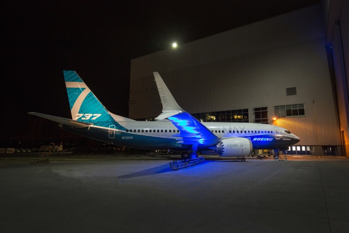 Boeing debuts first 737 MAX 7 ahead of 2019 launch