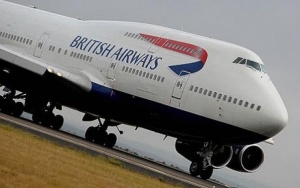 The first British Airways electric bus lands at Heathrow
