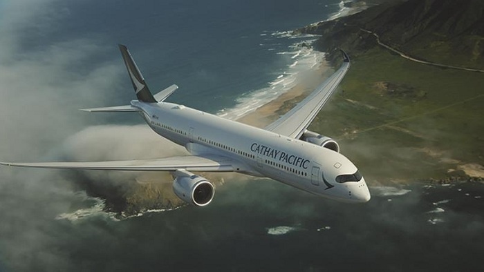 Cathay Pacific carries 900 passengers a day in June