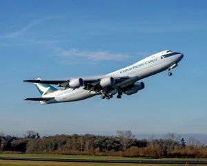 Boeing delivers first improved 747-8 to Cathay Pacific