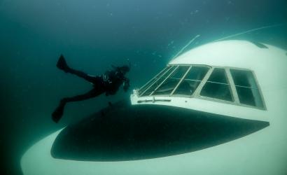 Bahrain creates diving paradise with submerged Boeing 747