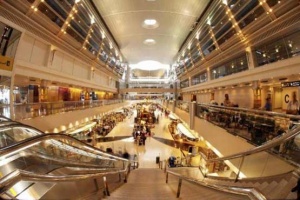 Dubai International Airport passenger numbers surge