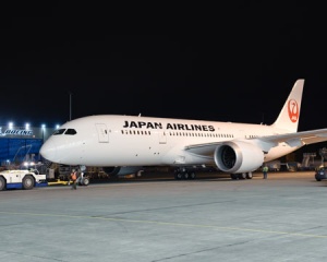 Japan Airlines takes delivery two 787 Dreamliners