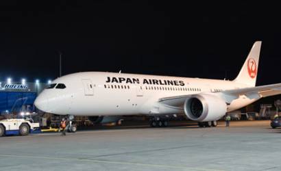 First Japan Airlines Dreamliner livery revealed