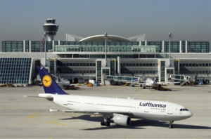 Lufthansa chief to step down