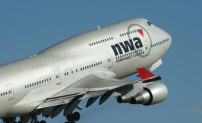Northwest Airlines ends union representation