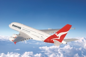 Qantas flies back into Great Barrier Reef Airport