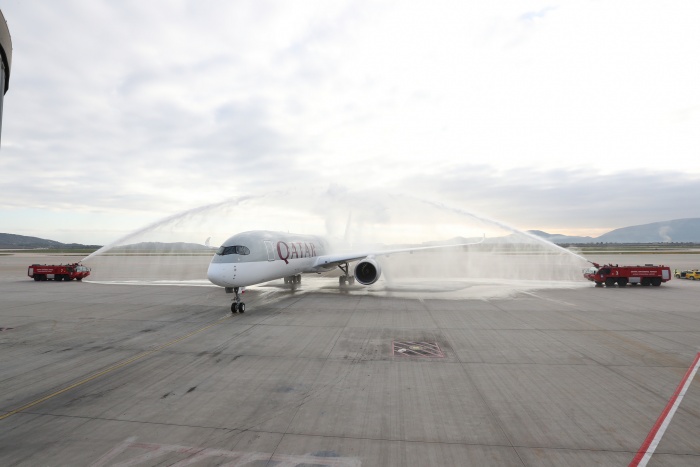 Qatar Airways brings A350 to Greece for first time