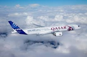 Qatar Airways kicks of Farnborough Air Show 2014 with Airbus A350 display