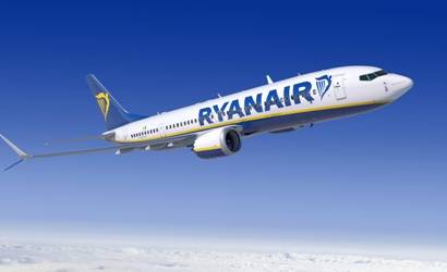Boeing launches 737 MAX 200 with Ryanair