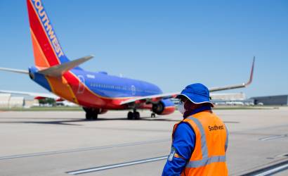 Southwest to woo business fliers with new Travelport deal