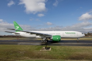 Turkmenistan Airlines receives first Boeing 777-200LR