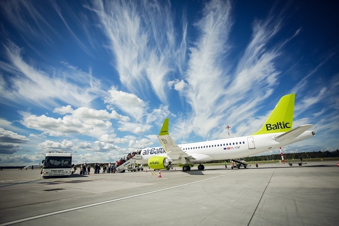 airBaltic to relaunch London services this week