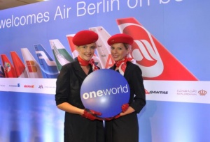 Reed Travel Exhibitions signs oneworld as alliance partner
