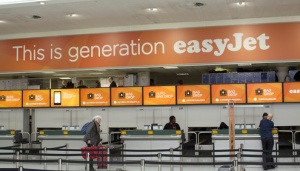 easyJet adds fast track security to business fare