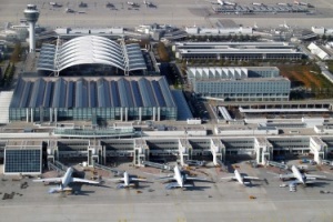 Munich Airport reviews go-ahead for third runway