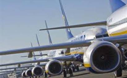 Ryanair traffic climbs in August
