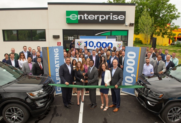 Enterprise Holdings breaks 10,000 location barrier