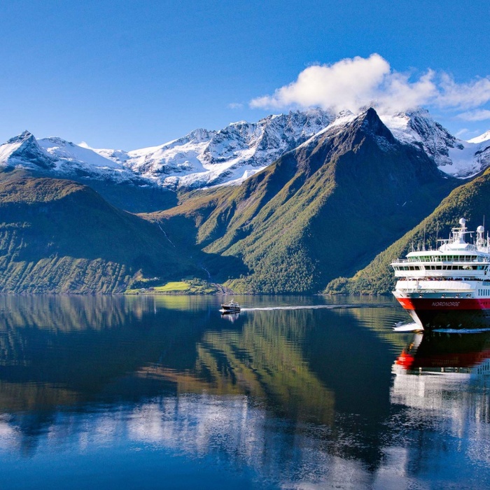 Hurtigruten becomes latest operator to join plastic crusade