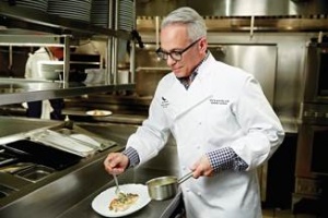 Iron chef Geoffrey Zakarian to host dining experiences at sea