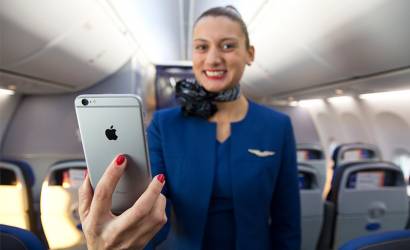 United Airlines to bring iPhone 6 to skies