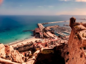 Why the Costa Blanca Remains So Popular