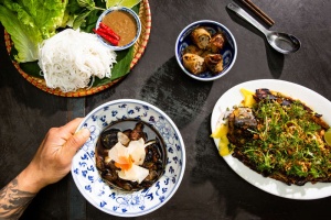 5 Must-taste Items on your food tour in Vietnam
