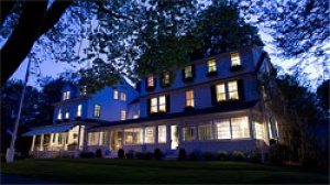 The Maidstone hotel in East Hampton, New York Re-opens for 2010 Season with Renovated Rooms
