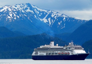 Passenger goes overboard in Alaska