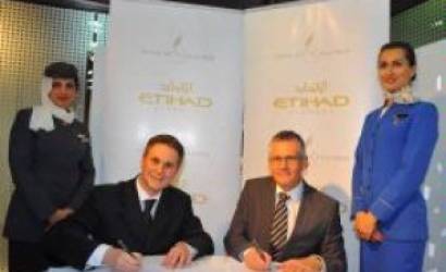 Etihad and Royal Jet cap award-winning week with landmark partnership