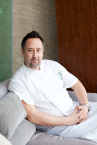 Bowen takes over as executive chef at Shangri-La Hotel, London