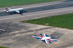 Heathrow welcomes passengers ahead of Royal Jubilee