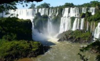 01Argentina Travel agency is offering new tours by Bus to the Iguazu Falls