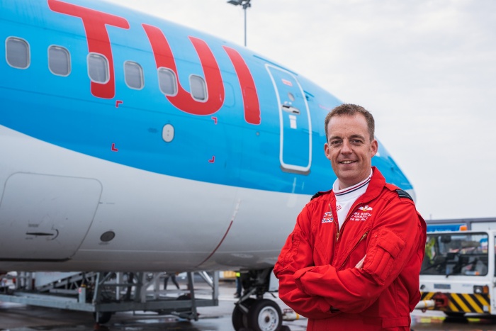 Red Arrows return for TUI Airways pilot