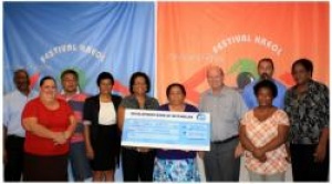 Seychelles business community commits to the islands’ 2012 Creole Festival