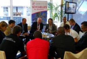 Seychelles Minister holds “village like” press meeting in Durban