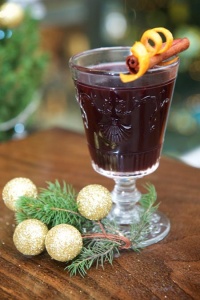 Searcys welcomes exquisite mulled wine to St Pancras International