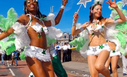 Visitors descend upon London for Notting Hill Carnival
