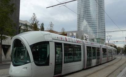 Alstom and SYTRAL introduce first high-capacity Citadis tramway for Lyon