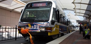 New light railway links Dallas/Fort Worth to Dallas downtown