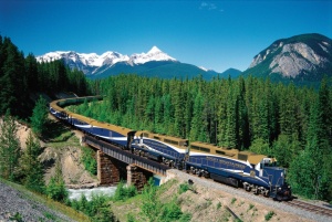 Rocky Mountaineer celebrates spring with North American rail holiday ideas
