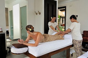 Free Champagne and Massage at The Grand Mauritian, a Luxury Resort & Spa.