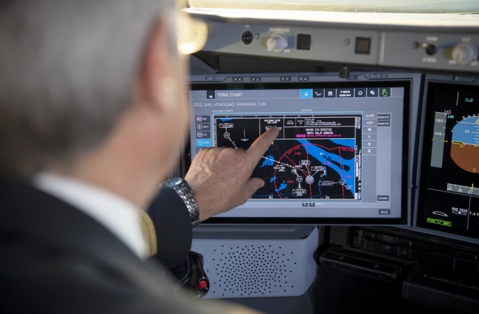 Airbus launches A350 touchscreen cockpit displays