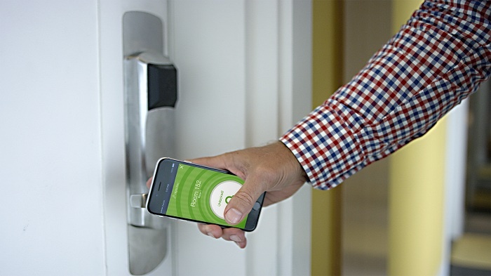 Hilton launches Digital Key to UK hotel guests