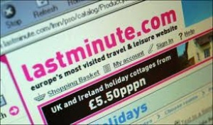 lastminute UK boss quits