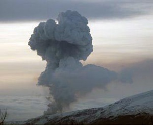 Volcanic ash gridlocks European airspace