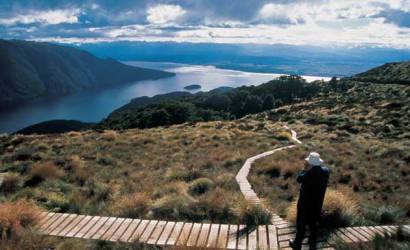 New Zealand Tours chooses .travel domain for optimal travel exposure